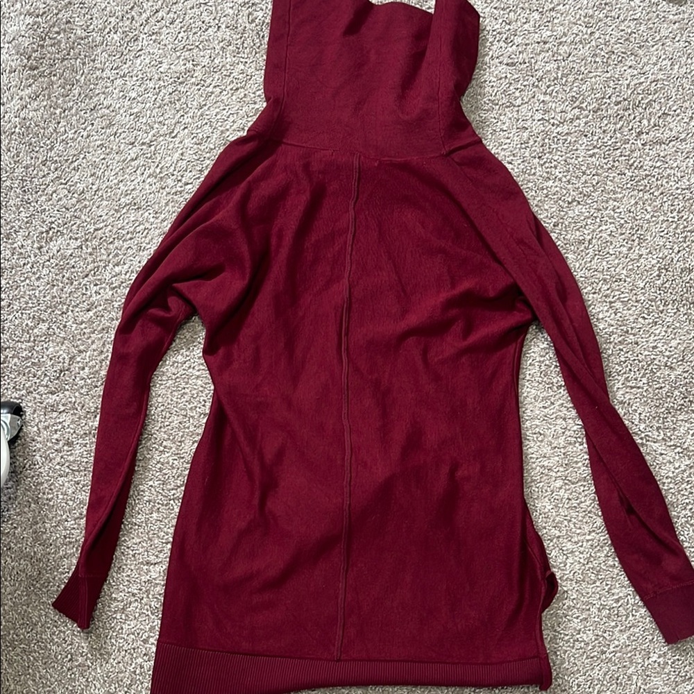 Wine Red Sweater - Picture 4 of 4